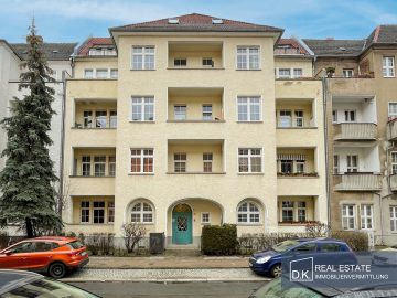 Erstbezug nach Luxussanierung! 1-Zimmer-Apartment in ruhiger Weißensee-Lage, 13088 Berlin, Etagenwohnung