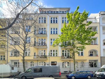 Leben im Kiez! Vermietete Eigentumswohnung an der Greifswalder Straße, 10405 Berlin, Etagenwohnung