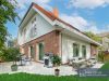 Zeitloses Einfamilienhaus mit ca. 260 m² Wohnfläche in familienfreundlicher Lage - Terrasse - Einrichtungsbeispiel