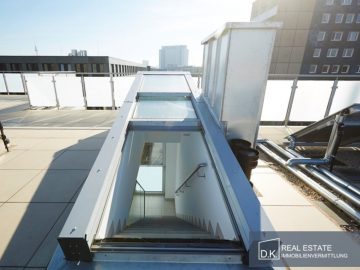 Wohnen und Arbeiten unter einem Dach — Erstbezug: Dachgeschoss-Maisonette mit Dachterrasse, 10115 Berlin, Dachgeschosswohnung