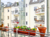Bezugsfrei! Sanierte Berliner-Altbauwohnung mit großem Balkon in begehrter Prenzlauer Berg Kiez-Lage - Loggia
