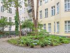 Im Herzen Charlottenburgs! Entkernte 3-Zimmer-Eigentumswohnung mit großem Potenzial am Ku’damm - Innenhof