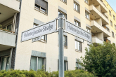 Umgebung - Wohnen im begehrten Maximilians Quartier: Moderne 2-Zimmer Wohnung mit Balkon & TG-Stellplatz
