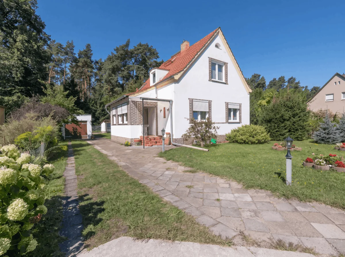 Freistehendes Einfamilienhaus in grüner Wohnlage