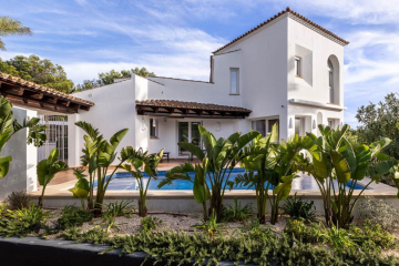 Mediterranes Haus mit privatem Pool und Garage in Santa Ponsa,  Santa Ponsa (Spanien), Wohnung