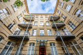 Hinterhaus - Historische Loftwohnung in Toplage: Wohnen im Regierungsviertel zwischen Spree & Friedrichstraße