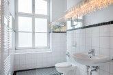 Badezimmer - Historische Loftwohnung in Toplage: Wohnen im Regierungsviertel zwischen Spree & Friedrichstraße