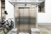 Aufzug - Mitten im begehrten Graefekiez! Großzügige 4,5-Zimmer Altbauwohnung mit Balkon und Fahrstuhl