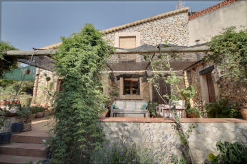 Charmantes Haus mit mallorquinischem Flair in ruhiger Lage von Calvia,  Calvià (Spanien), Villa