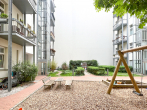 Kernsanierte 5-Zimmer-Wohnung mit Balkon in historischem Altbau! - Innenhof