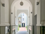 Kernsanierte 5-Zimmer-Wohnung mit Balkon in historischem Altbau! - Einfahrt