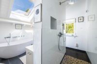 Hauptbadezimmer