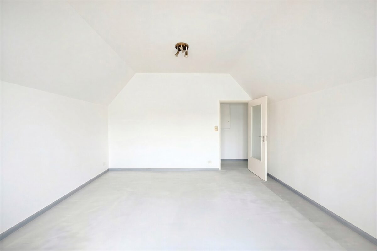 Arbeitszimmer DG