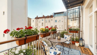 Einrichtungsbeispiel Balkon - Großzügige 5-Zimmer-Wohnung mit Balkon – stilvolles Wohngefühl in der City West nahe Kurfürstendamm