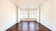 Schlafzimmer 1 zur Niebuhrstraße - Großzügige 5-Zimmer-Wohnung mit Balkon – stilvolles Wohngefühl in der City West nahe Kurfürstendamm