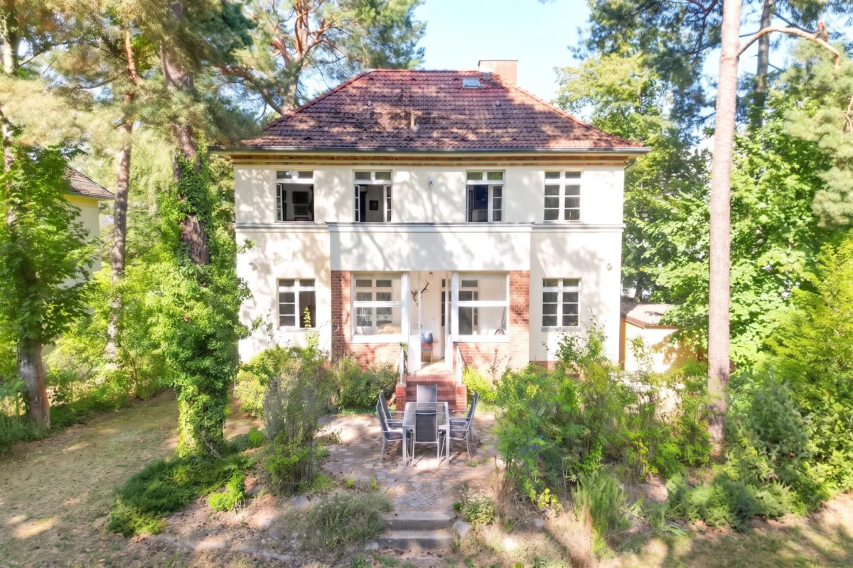 Real Estate Title Image Background