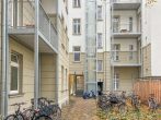 Leben zwischen Viktoriapark und Park am Gleisdreieck - Sanierte und bezugsfreie Altbauwohnung - Innenhof