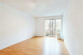 Schlafzimmer - Licht, Raum und Privatsphäre: hochwertige Dachgeschoss-Maisonettewohnung im Herzen Charlottenburgs