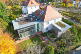 Wohnhaus - Dahlem Prestige Ensemble:Historische Altbauvilla mit modernem Erweiterungsbau und großzügigem Garten