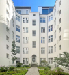 Gartenhaus / Innenhof - Einzigartiges Potenzial in exklusiver Lage: Geteilte Altbauwohnung in der Mommsenstraße