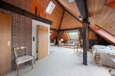 Dachgeschoss - Exklusive Villenlage Nikolassee – Charaktervolles Einfamilienhaus mit Gartenidylle für die Familie