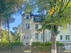 Bezugsfreie Altbauwohnung in historischer Villa mit Garten im Herzen des Grunewalds! - Hausansicht